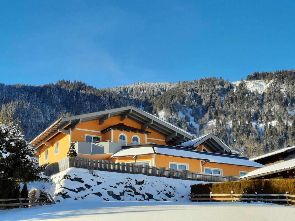 Luxurious Mansion In Goldegg Near Skiing Area المظهر الخارجي الصورة